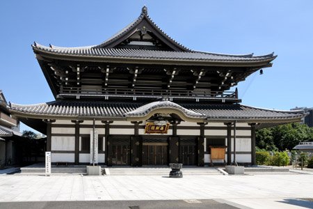 かつては海を望む別荘地、歴史の色濃き高級住宅街「高輪」を巡る神社仏閣ツアー【 11/5｜11/13 】