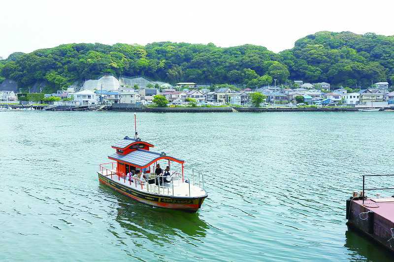 願いが叶う?東西叶神社・渡し船乗船ツアー|西叶の勾玉を東叶のお守り袋に納めよう