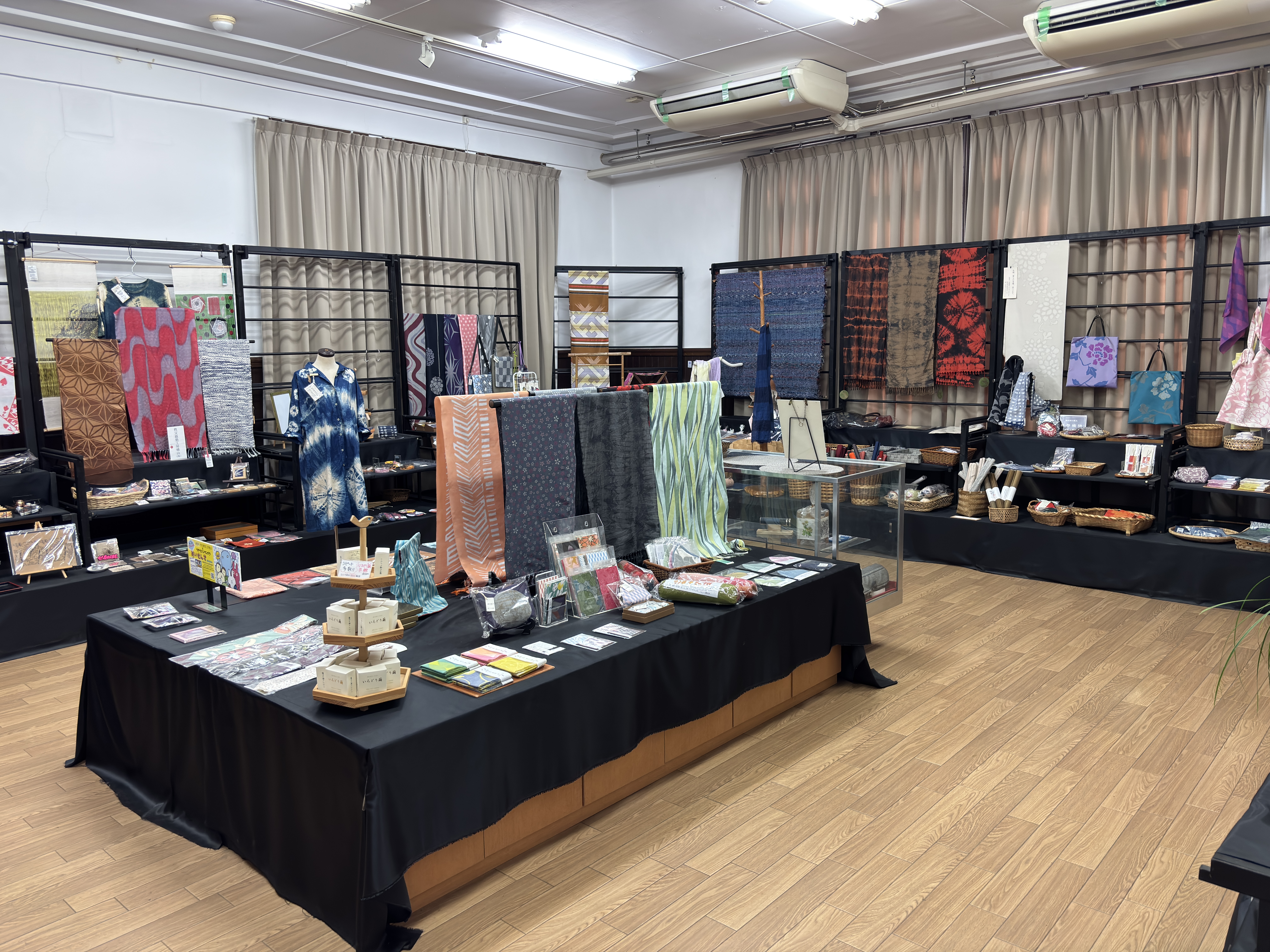 秩父銘仙の着物を着て有形文化物あふれるレトロな秩父の街並みを歩く｜100年前のおしゃれを体験する一日