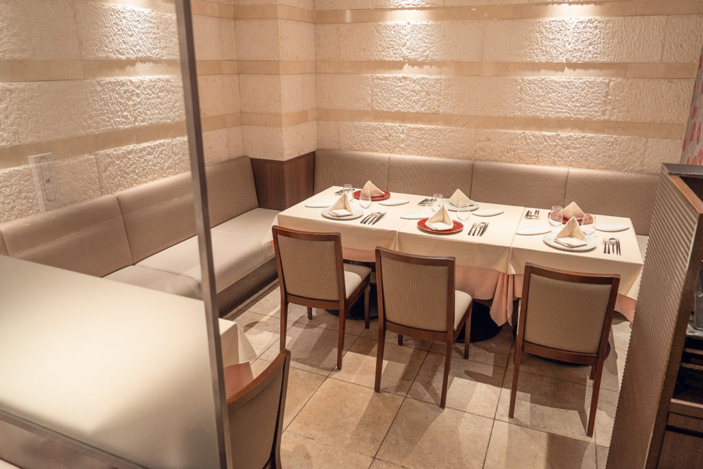 国宝の眠る根津美術館と国内最大級10mの観音像|南青山の名店フレンチをつきの贅沢旅