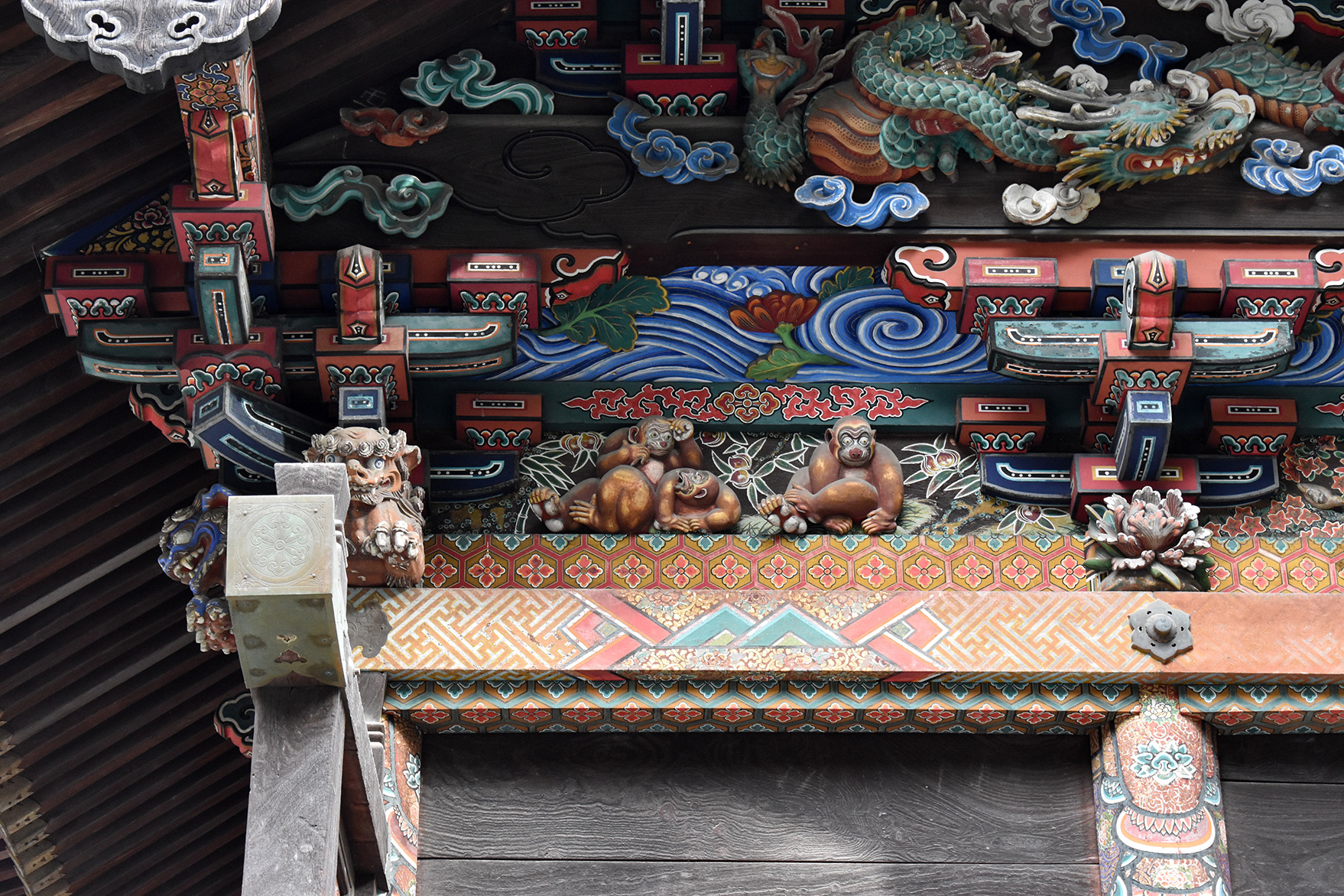 秩父銘仙の着物を着て有形文化物あふれるレトロな秩父の街並みを歩く｜100年前のおしゃれを体験する一日