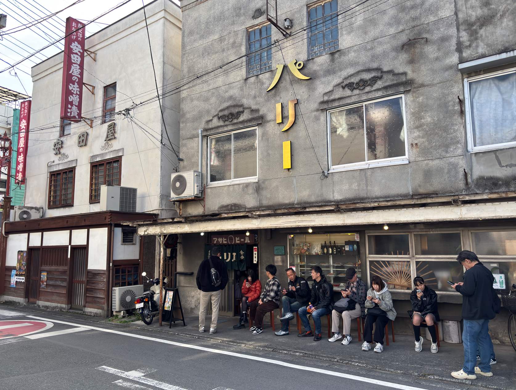 秩父銘仙の着物を着て有形文化物あふれるレトロな秩父の街並みを歩く｜100年前のおしゃれを体験する一日